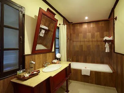 Villa Santi Hotel Luang Prabang 4*,