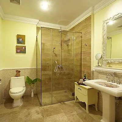 ****  Villa Santi Hotel Luang Prabang Laos